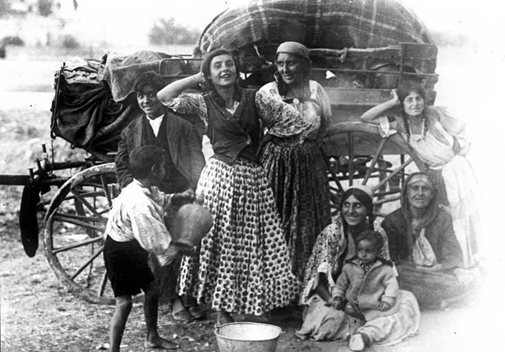 Щоденне життя циганів, 1919-1939, фот. Narodowe Archiwum Cyfrowe (NAC)/www.audiovis.nac.gov.pl 
